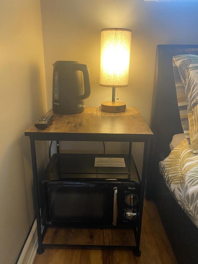 Private Room And Bathroom With Private Entrance Near Warwick Town Centre Экстерьер фото